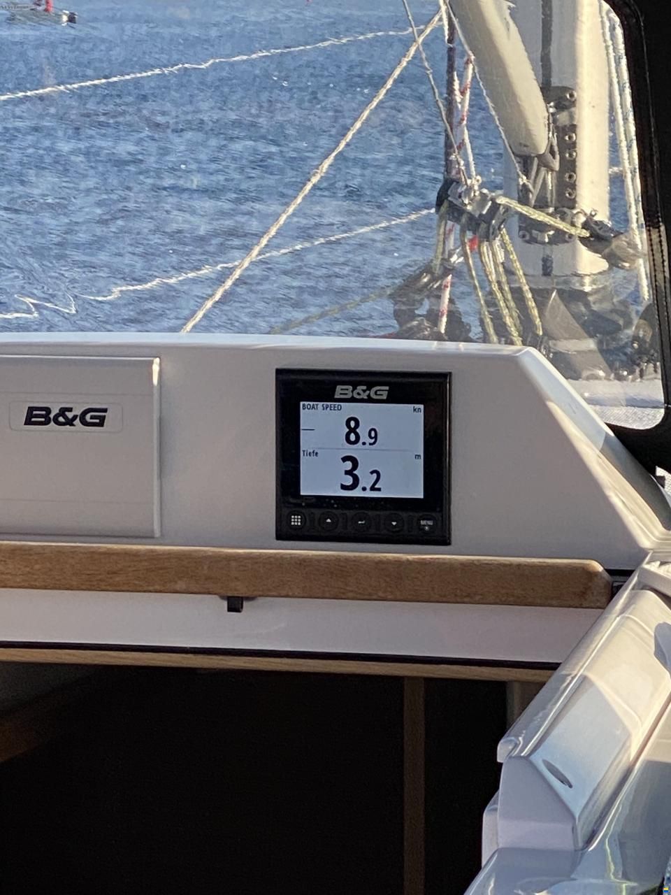 Elan E3