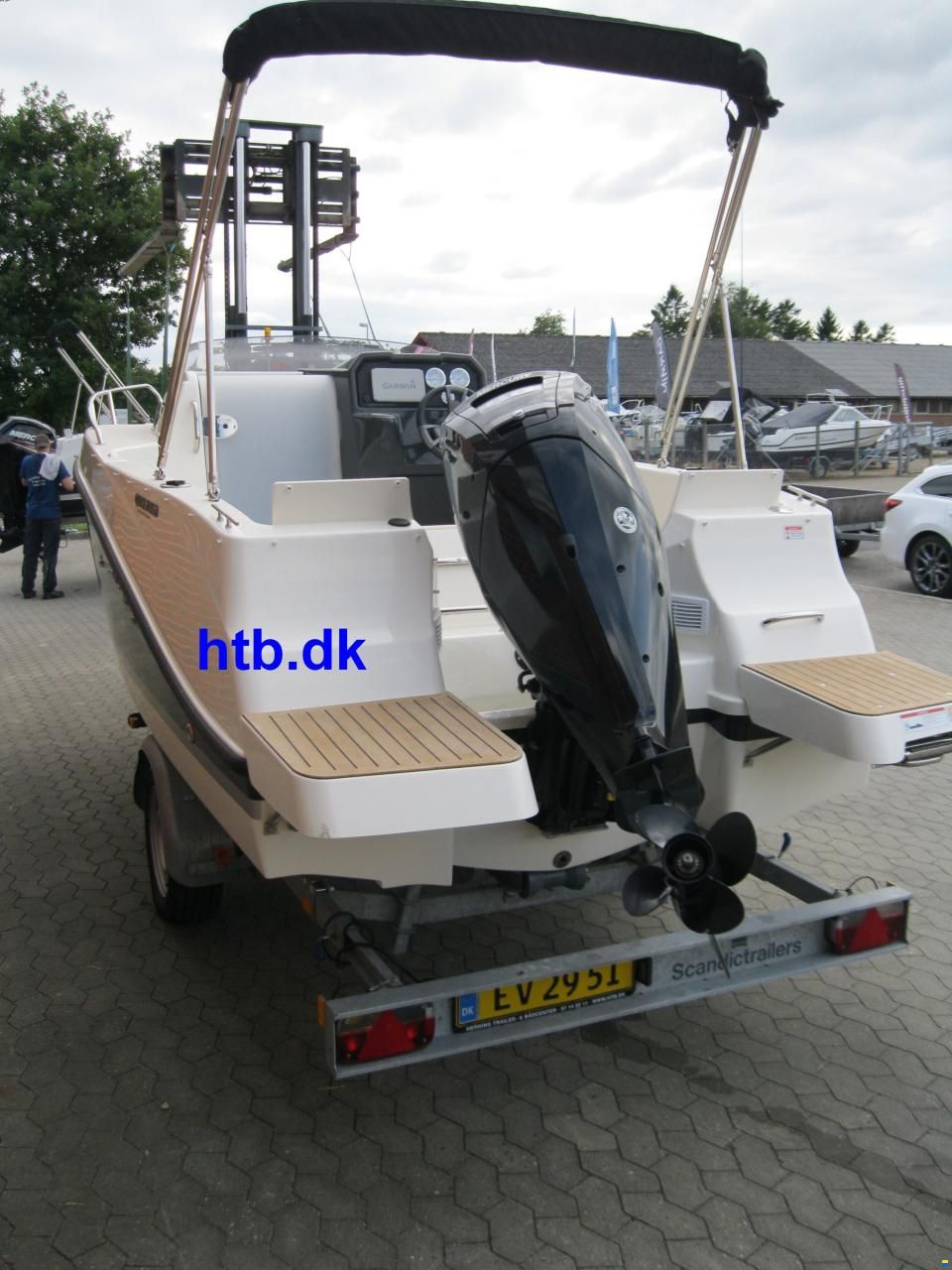 Quicksilver Activ 505 Cabin m/Mercury F80 hk og Scan