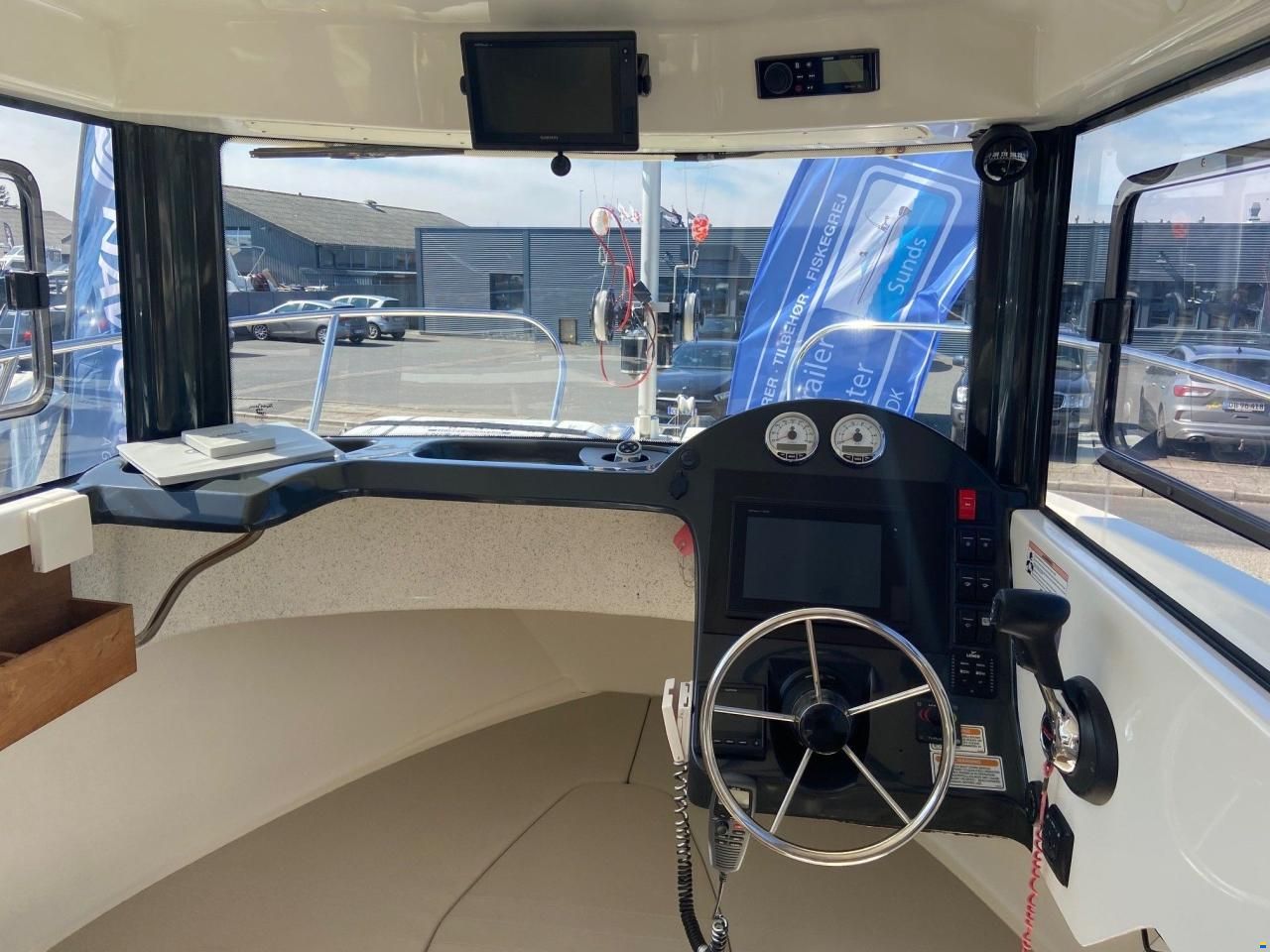 Quicksilver Activ 675 Pilothouse m/Mercury F200 hk V