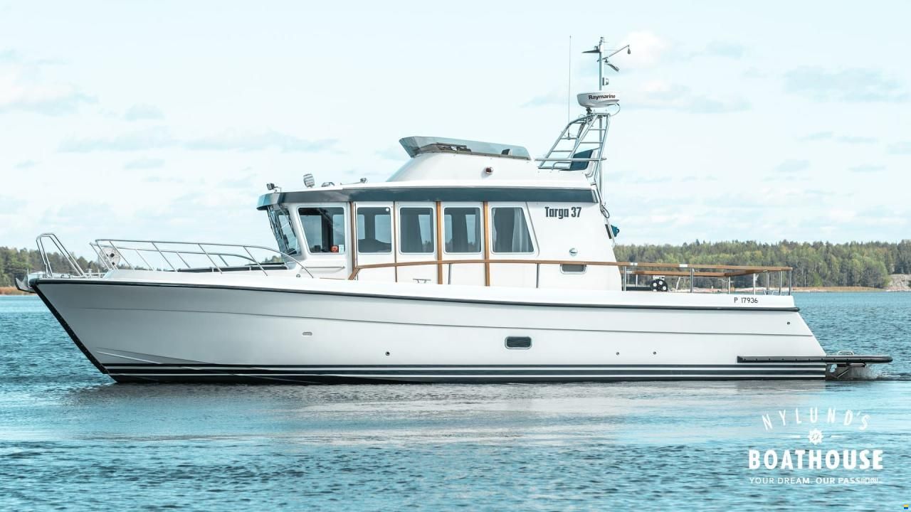 Targa 37+ Hi-Fly CFC