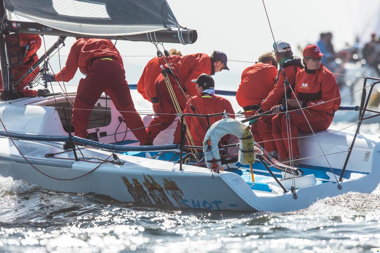 Melges 32