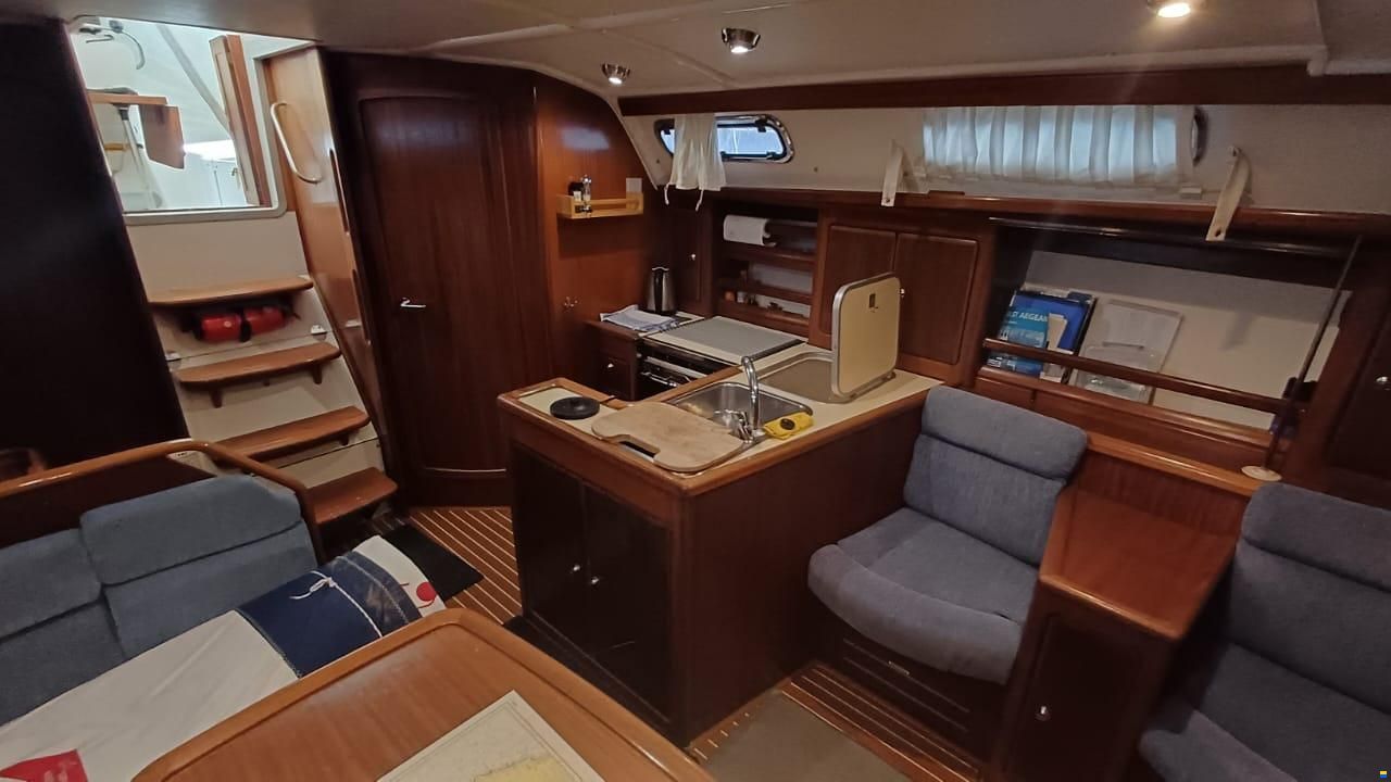 Bavaria 40
