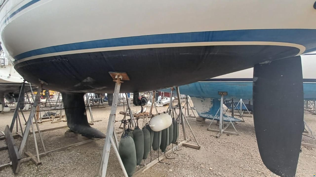 Bavaria 40