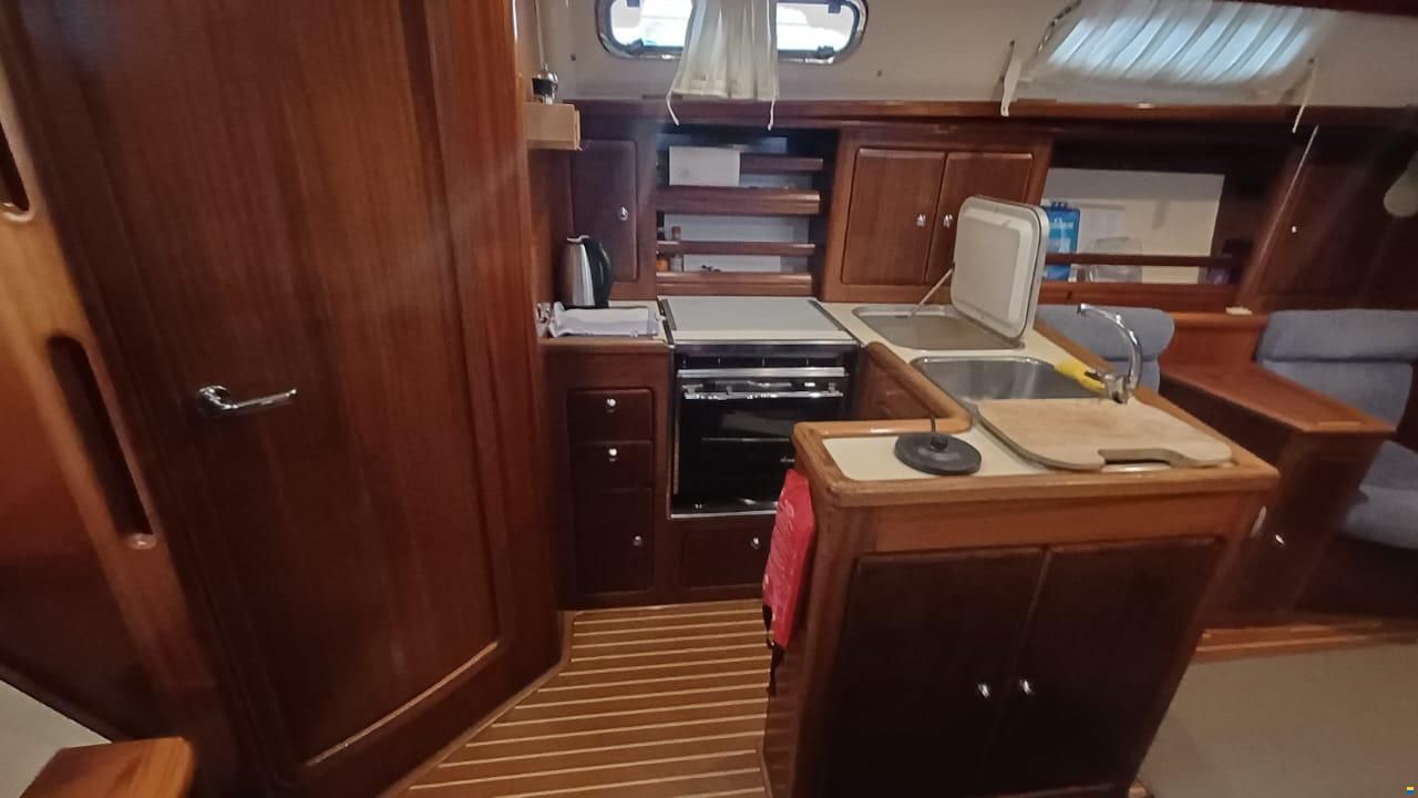 Bavaria 40