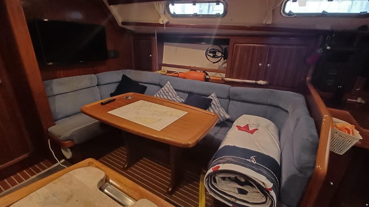 Bavaria 40