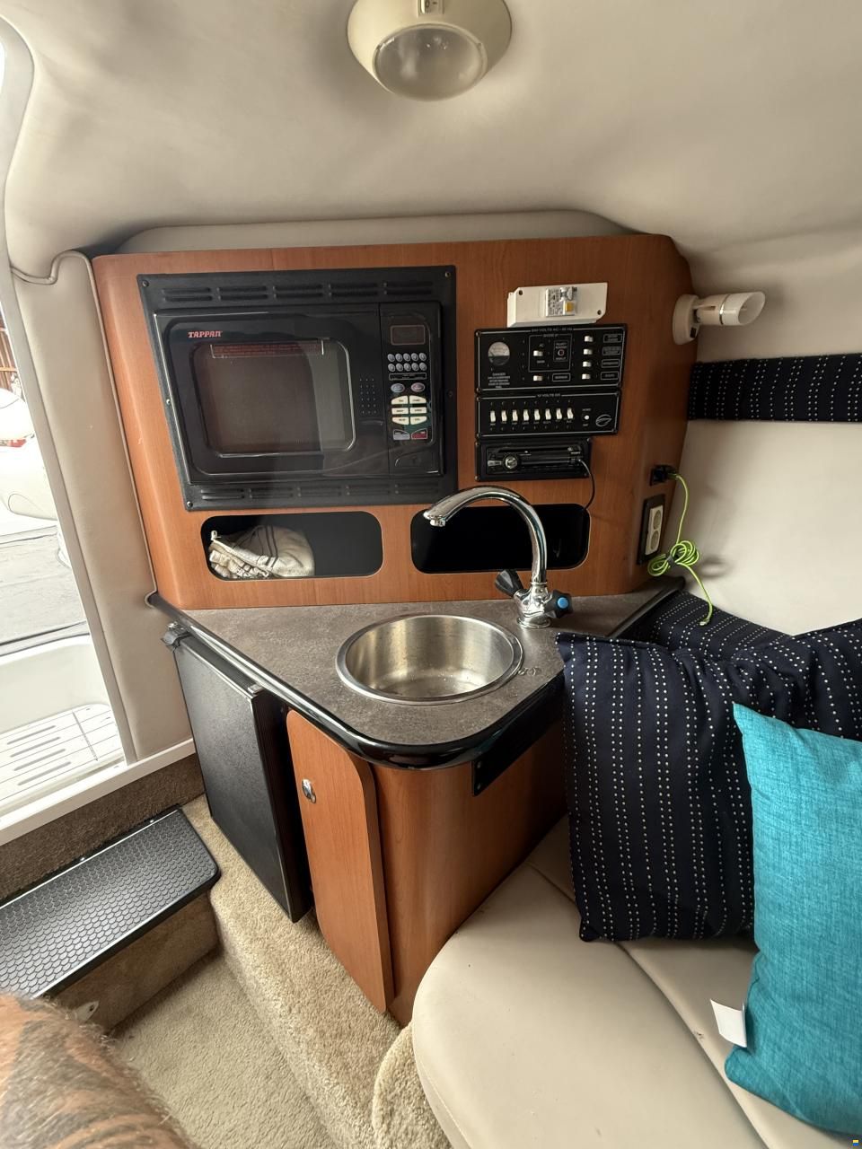 Crownline 275 CCR
