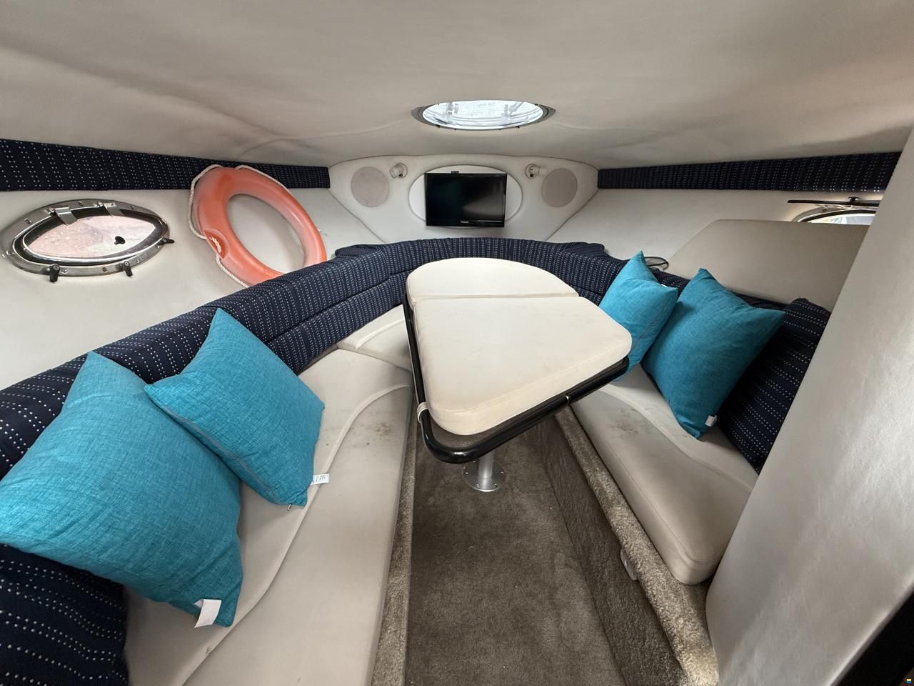 Crownline 275 CCR
