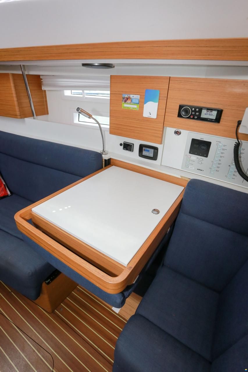 Elan Impression 40
