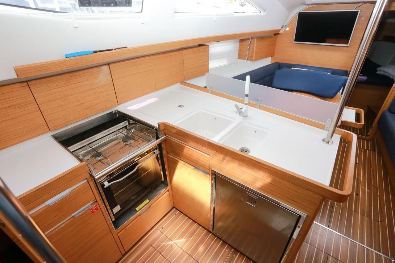 Elan Impression 40