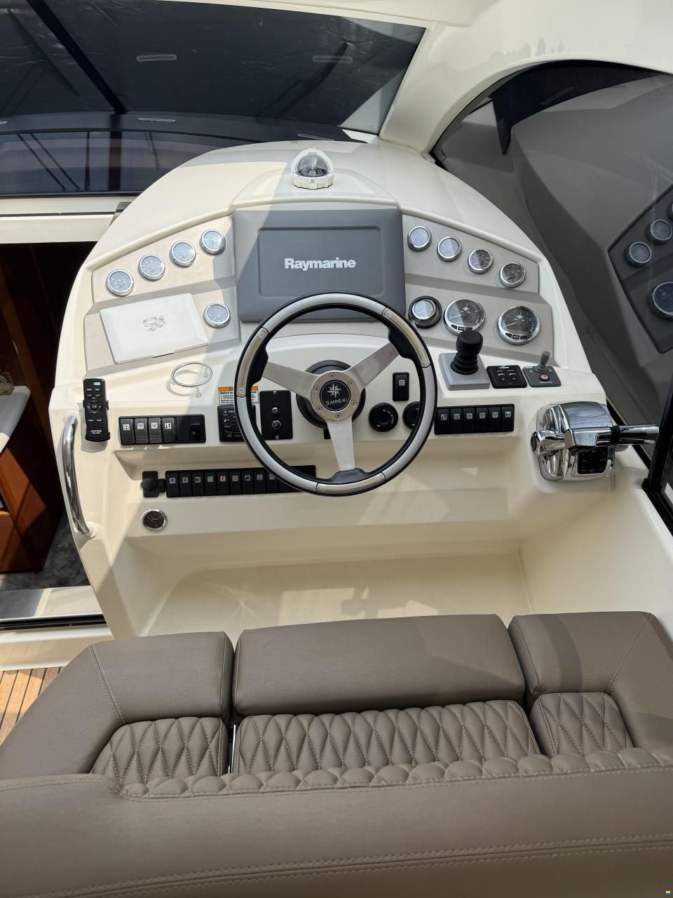 Jeanneau Prestige 390s