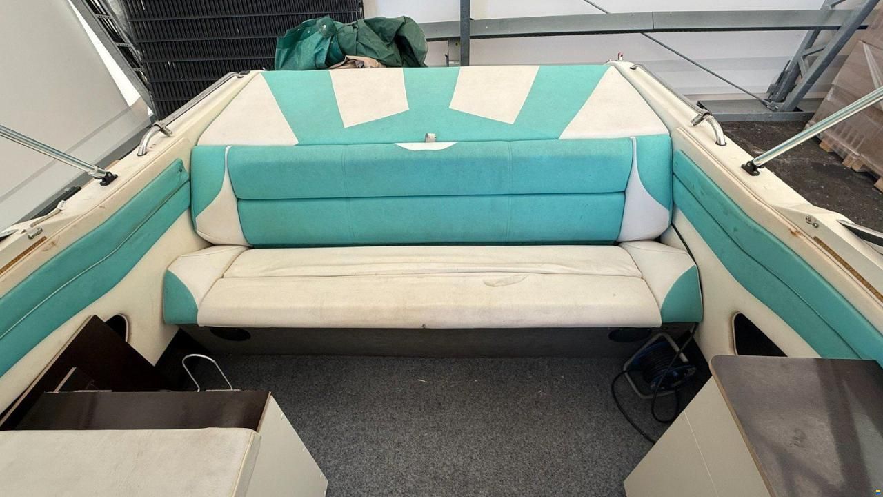 Stingray 657 ZP - VOLVO PENTA V6 DUOPROP