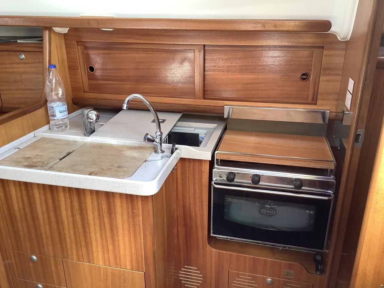 Delphia 33