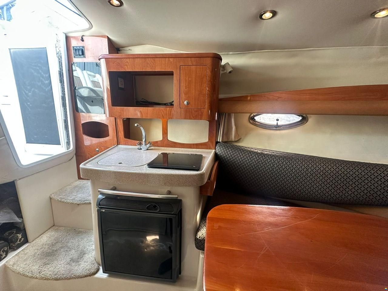 Four Winns 258 Vista