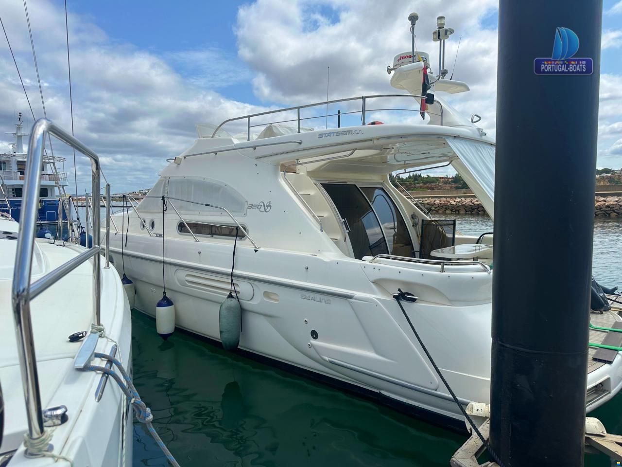 Sealine 360 Statesman