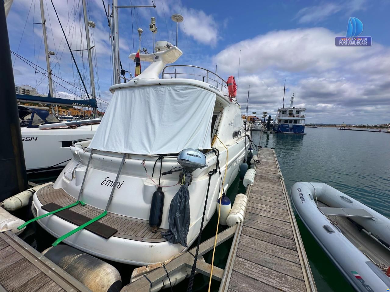 Sealine 360 Statesman
