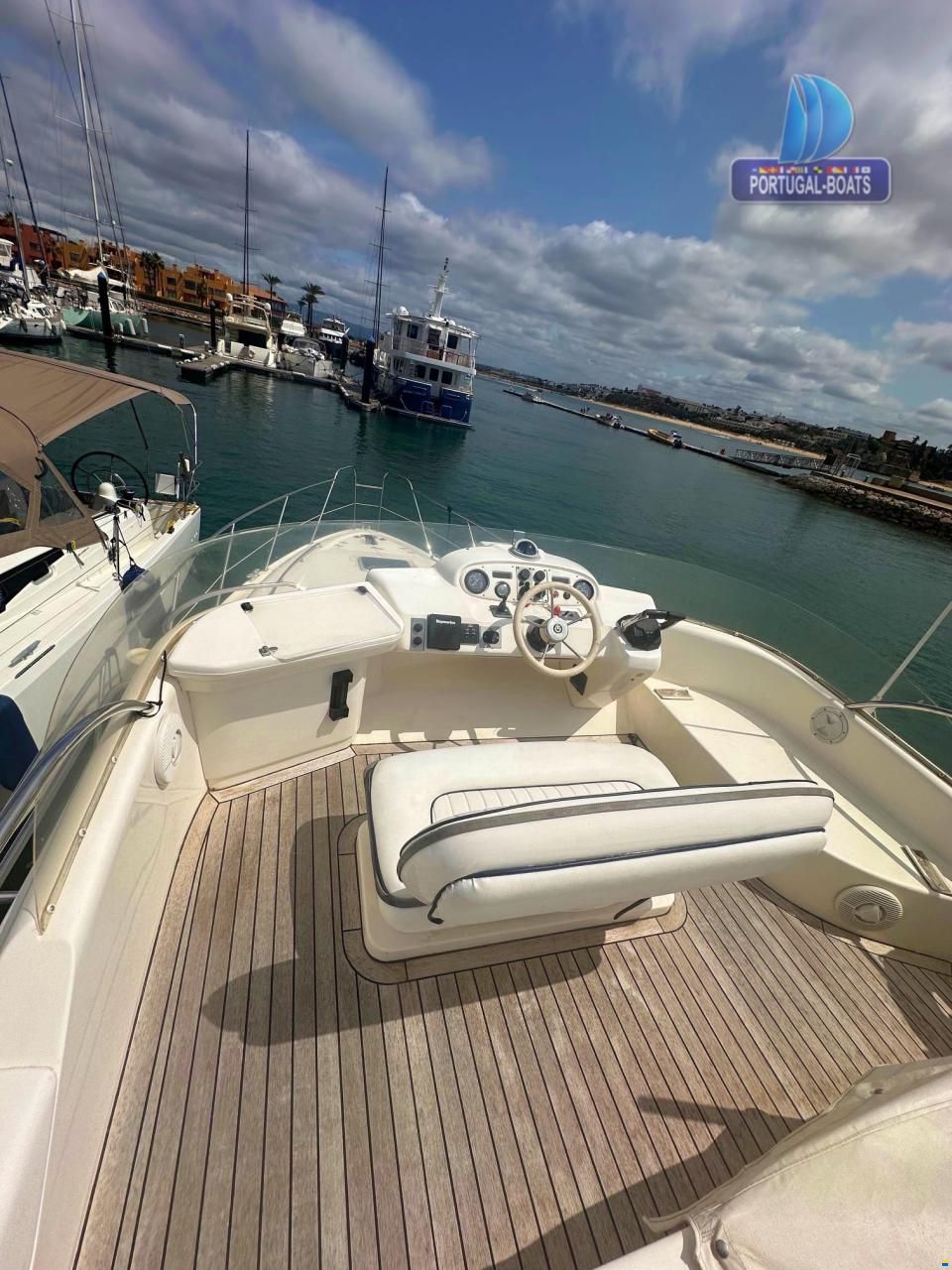 Sealine 360 Statesman