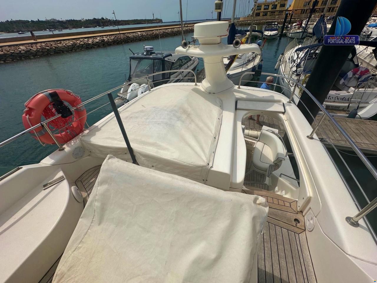 Sealine 360 Statesman