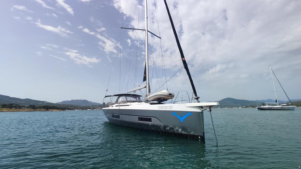 Dufour 470