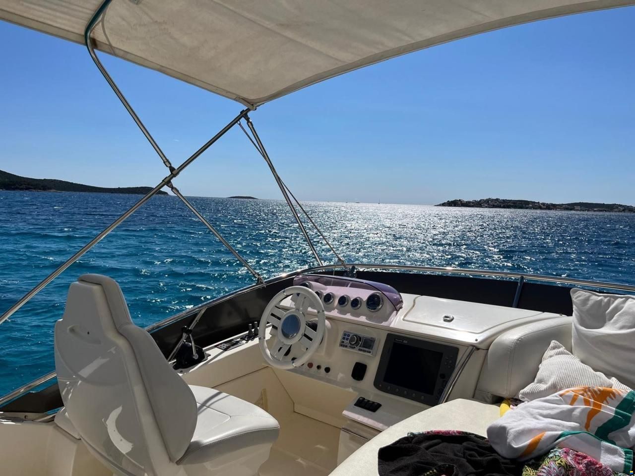 Azimut 43 FLY - BJ. 2006