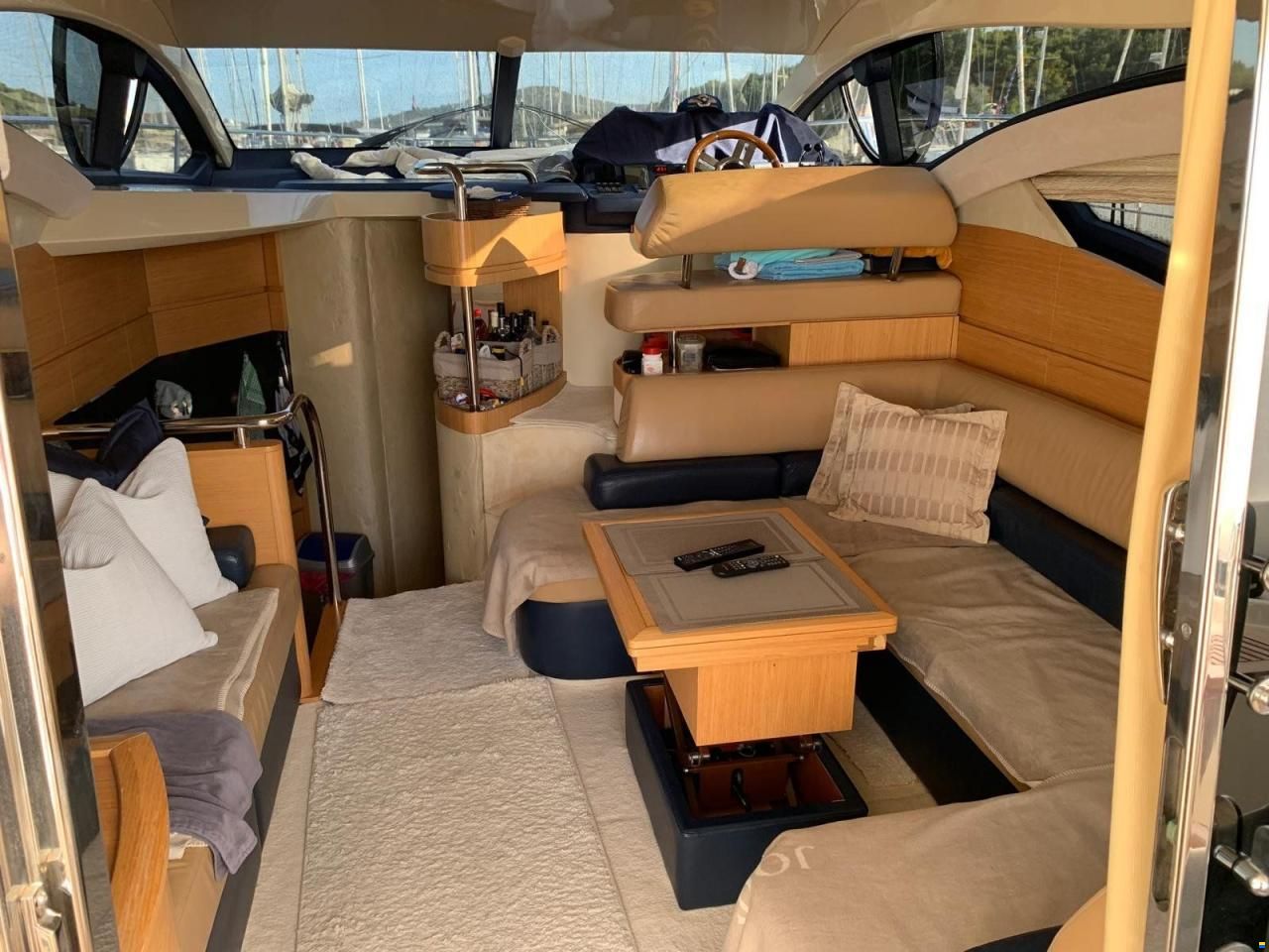 Azimut 43 FLY - BJ. 2006