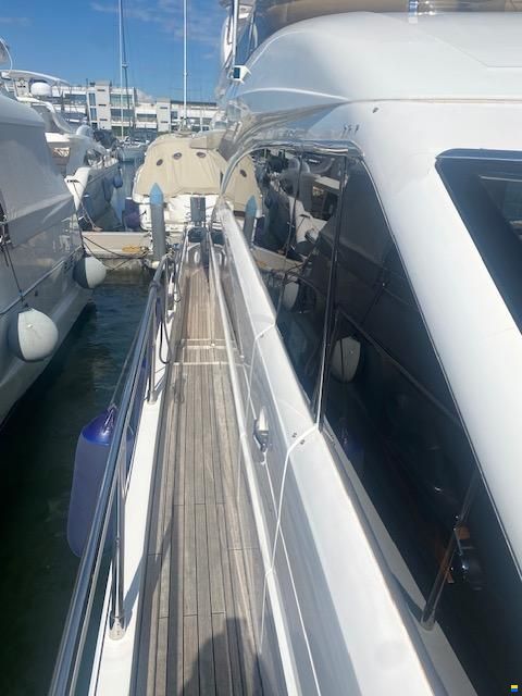 Princess 67
