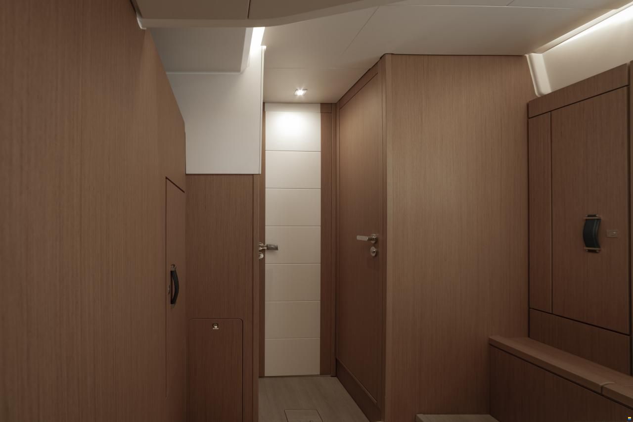 Jeanneau Yacht 60