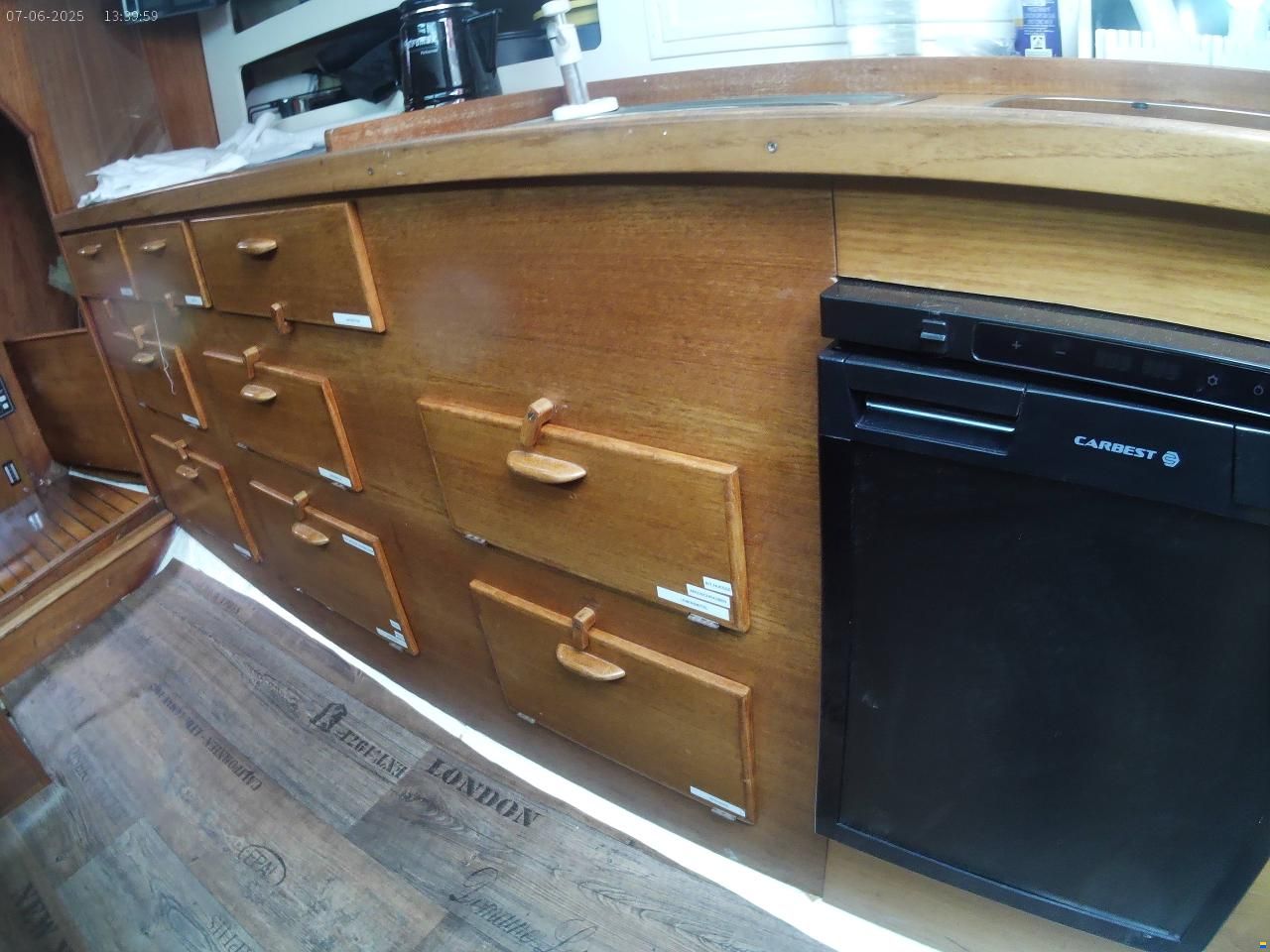 Helmsmann 31