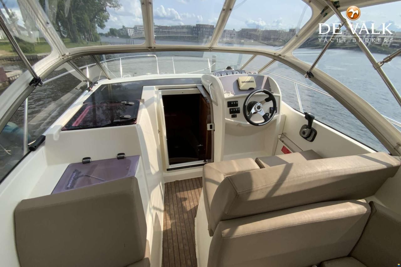 Jeanneau Leader 8