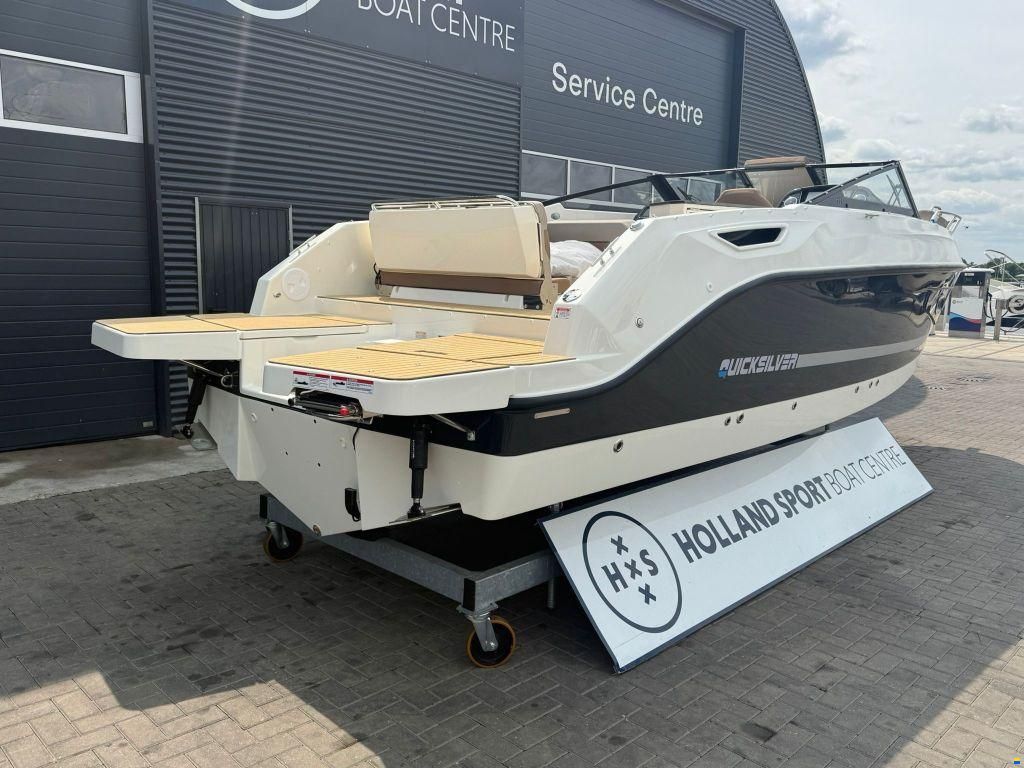 Quicksilver 755 Cruiser