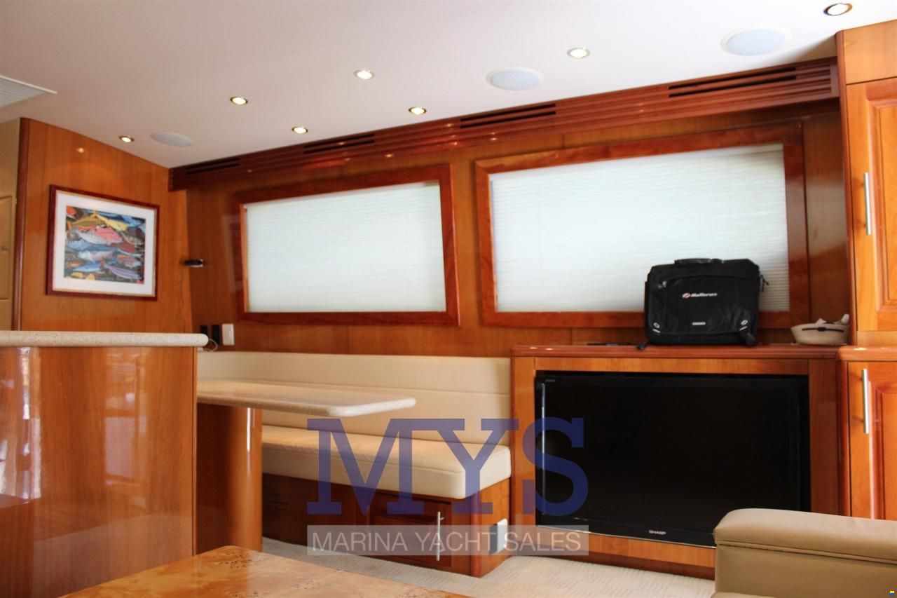Hatteras 54 Convertible