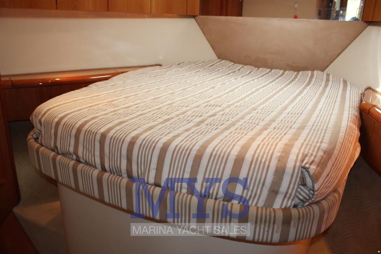 Hatteras 54 Convertible