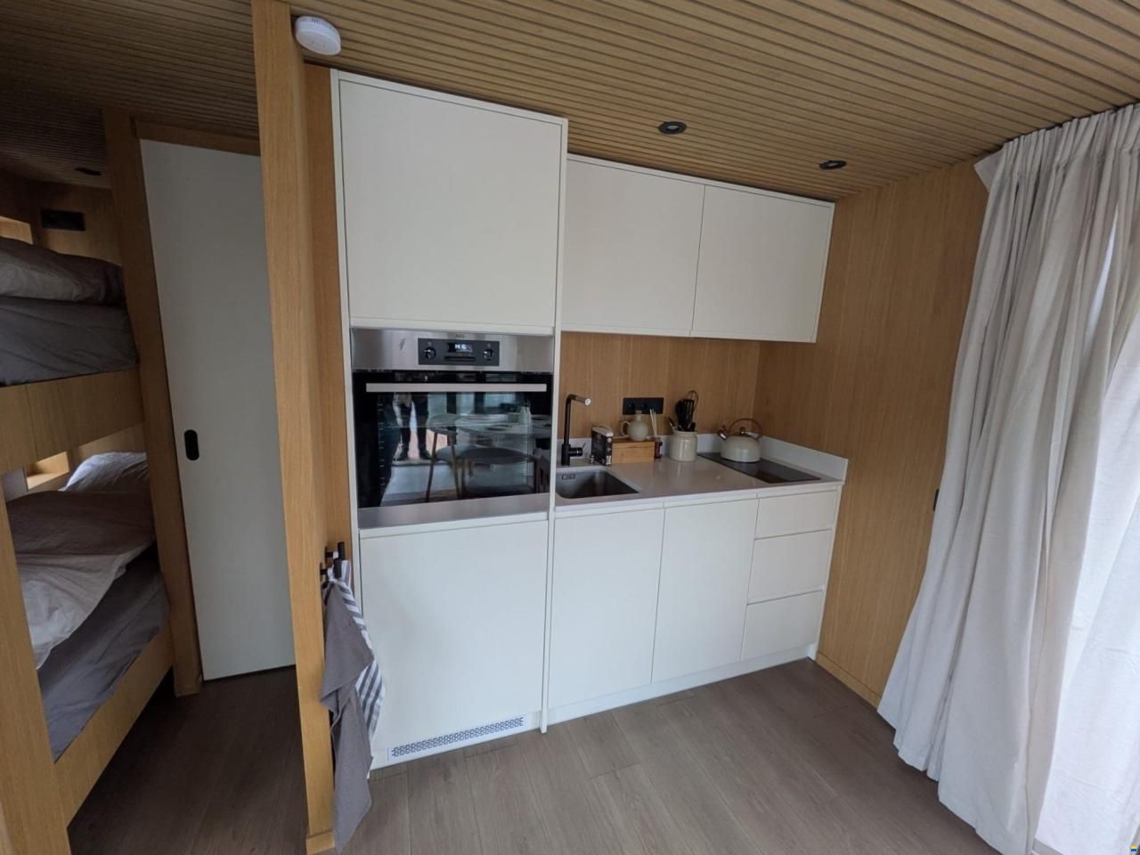 Surla 12 NIEUW Houseboat Evt. Met (koop)