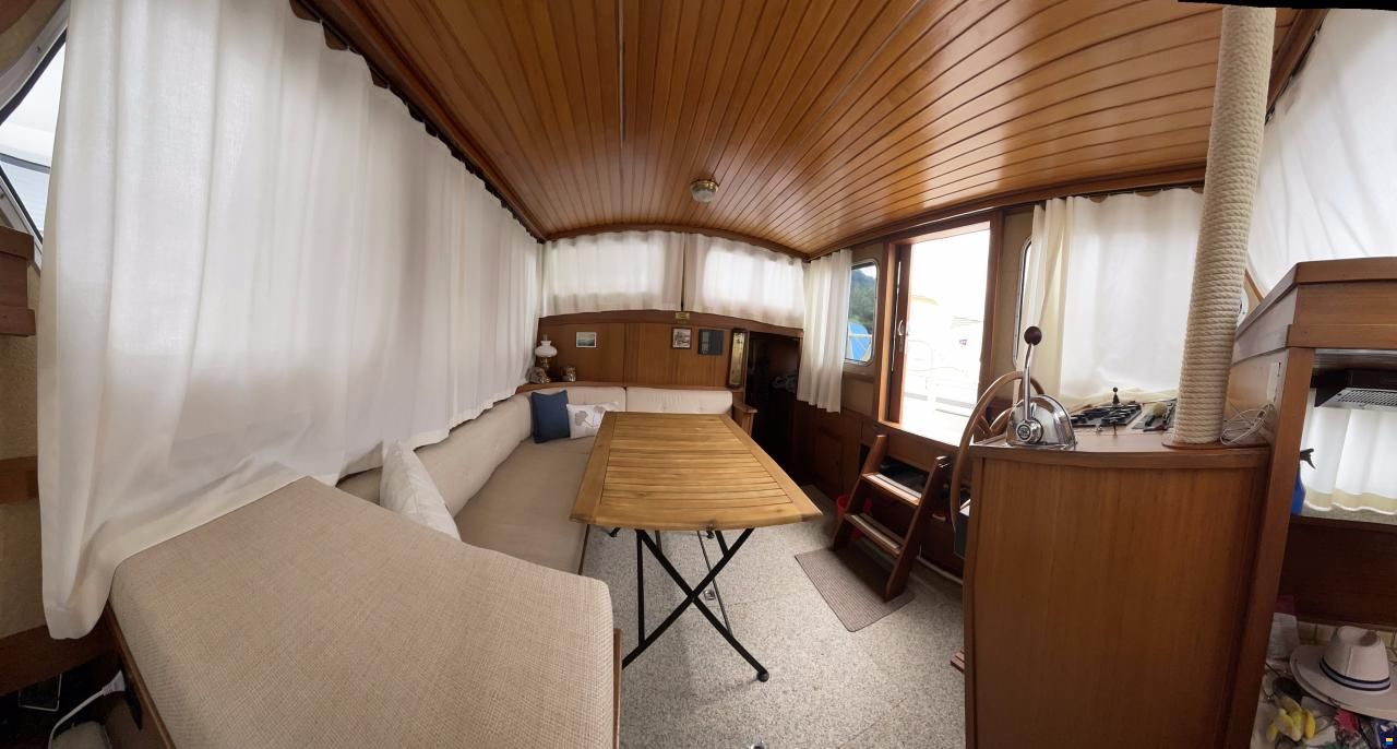 Gruno 1050 Flybridge