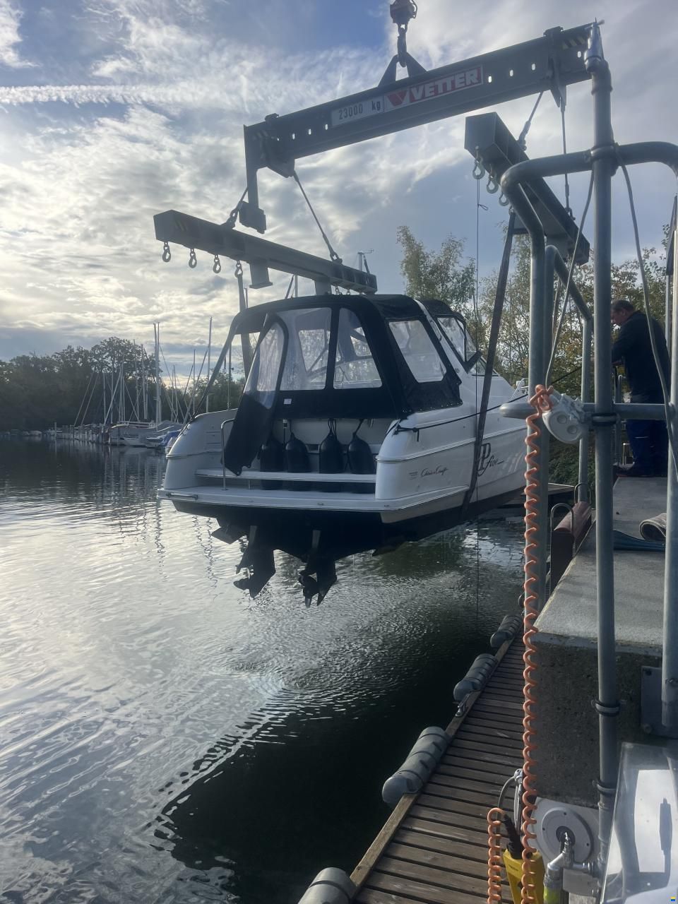 Chris Craft 322 Crown