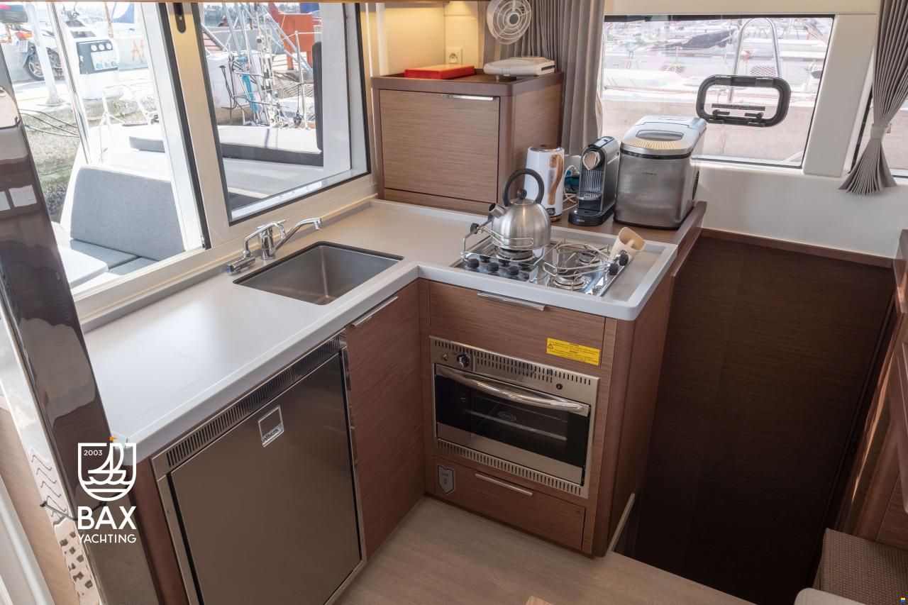 Lagoon 40