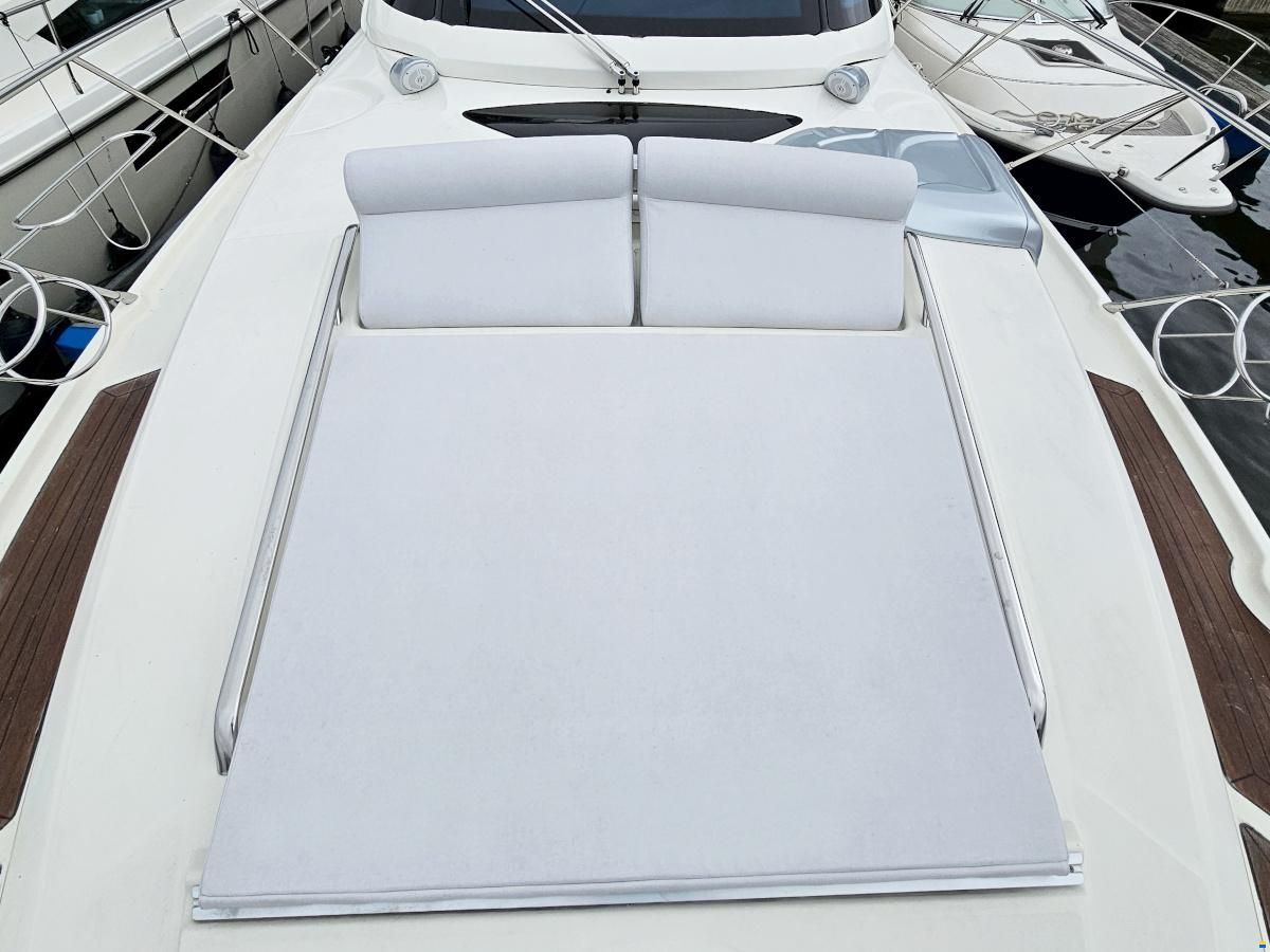 Cranchi 47 HT Volvo Penta D9-575 EVC
