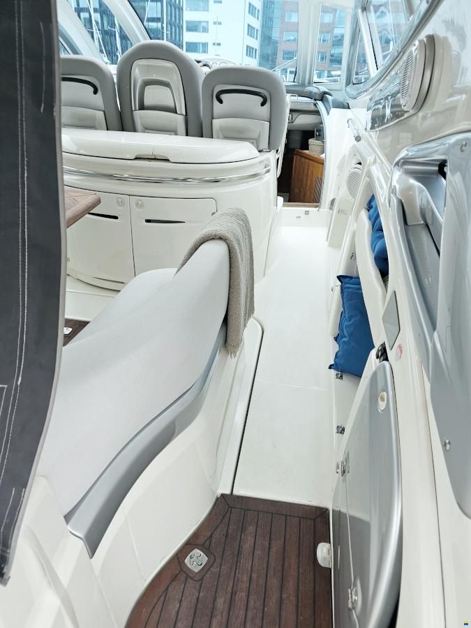 Cranchi 47 HT Volvo Penta D9-575 EVC