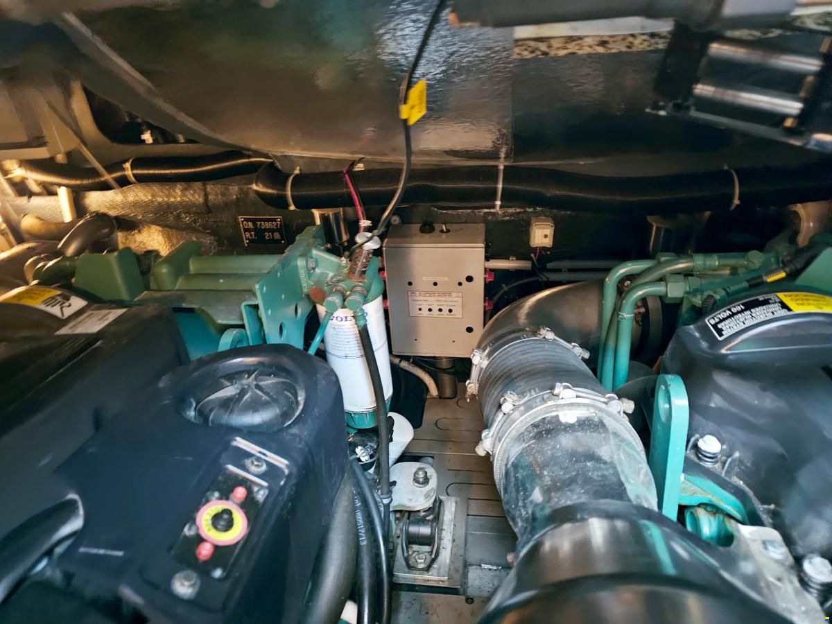 Cranchi 47 HT Volvo Penta D9-575 EVC