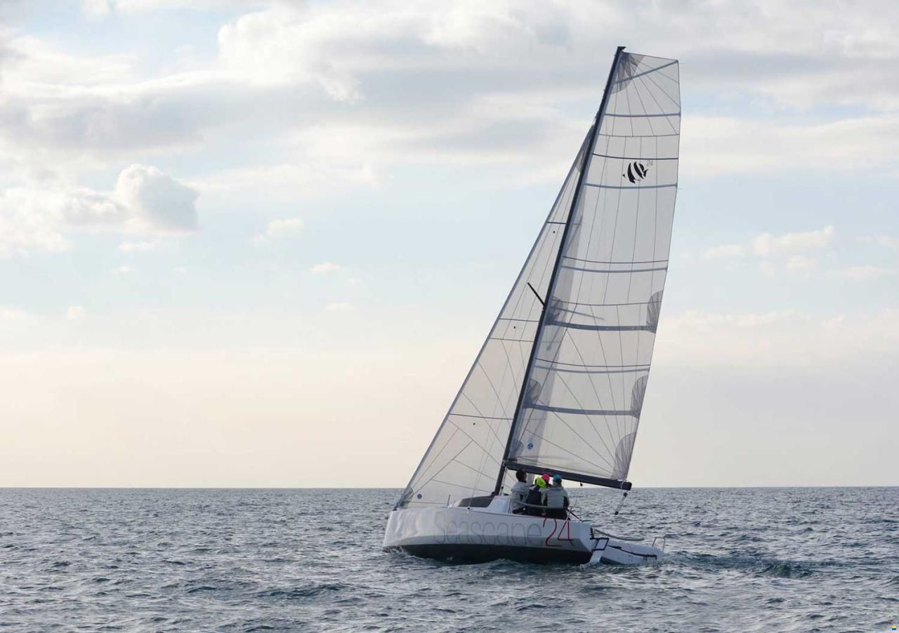 Seascape B&eacute;n&eacute;teau Seascape First 24 SE