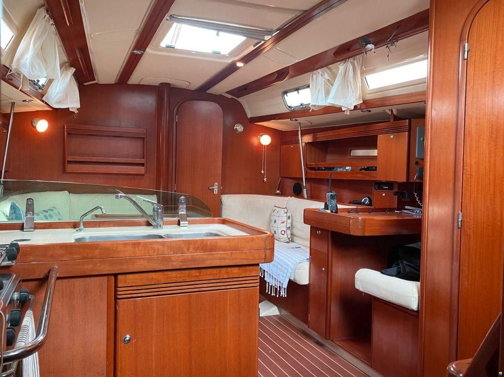 Dufour 40