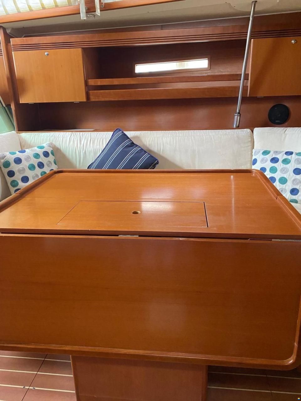 Dufour 40