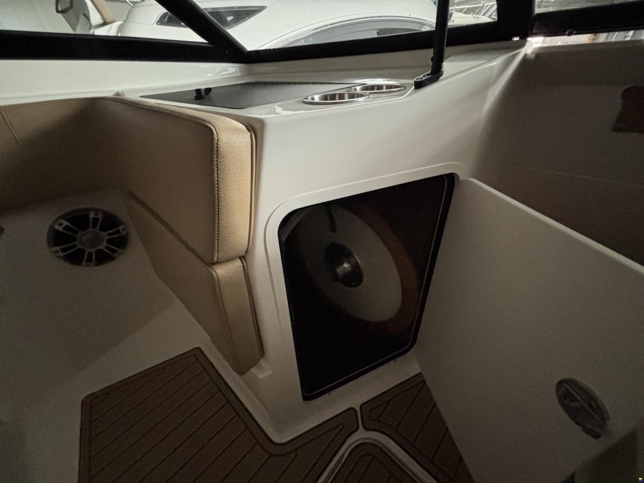 Sea Ray 210 SPOE