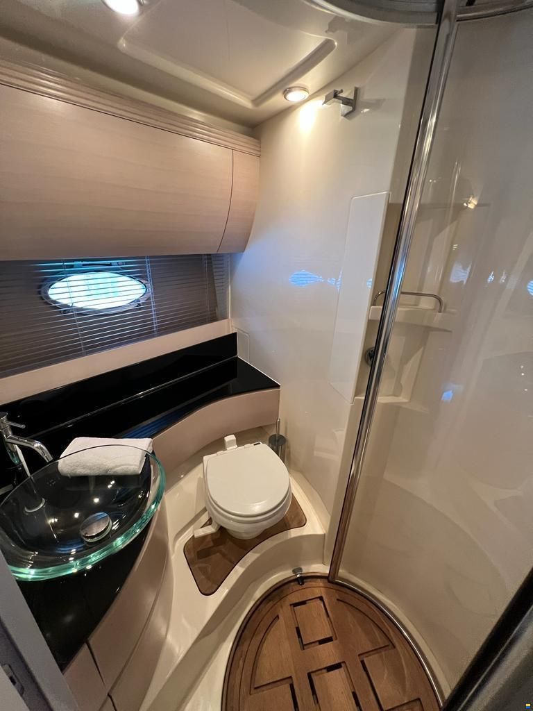 Atlantis 55