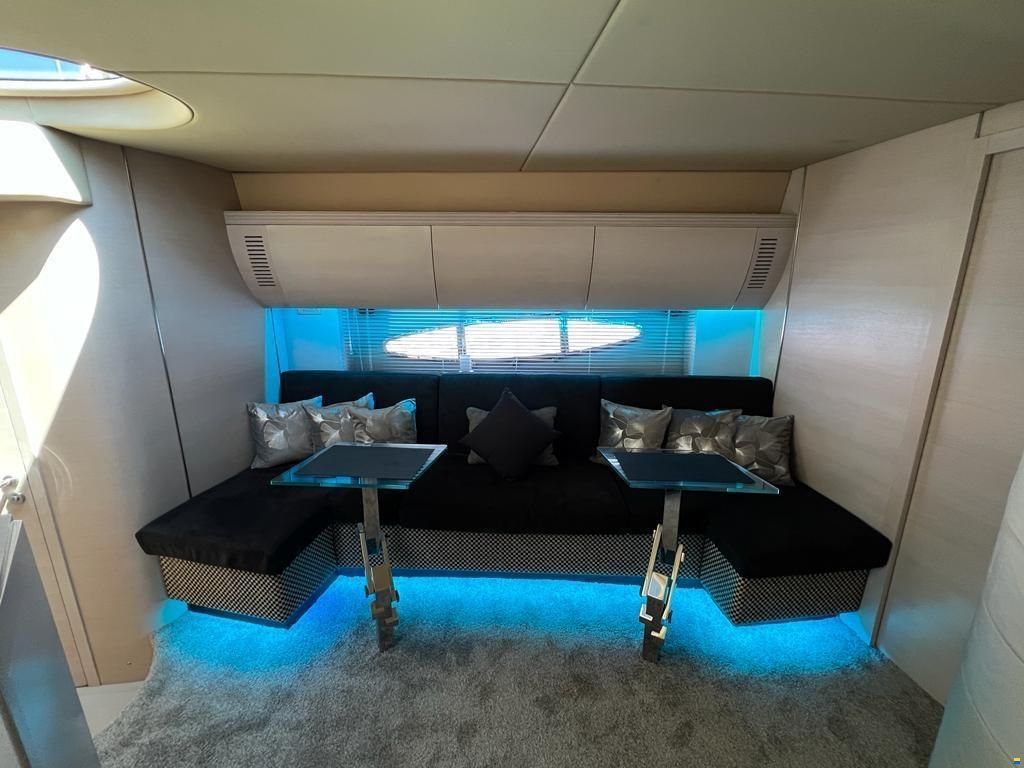 Atlantis 55