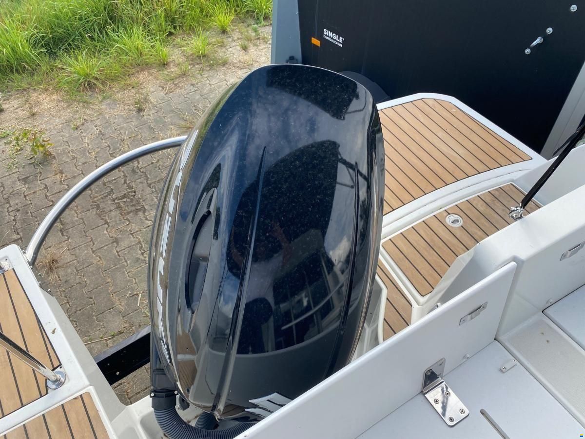 Jeanneau Merry Fisher 795