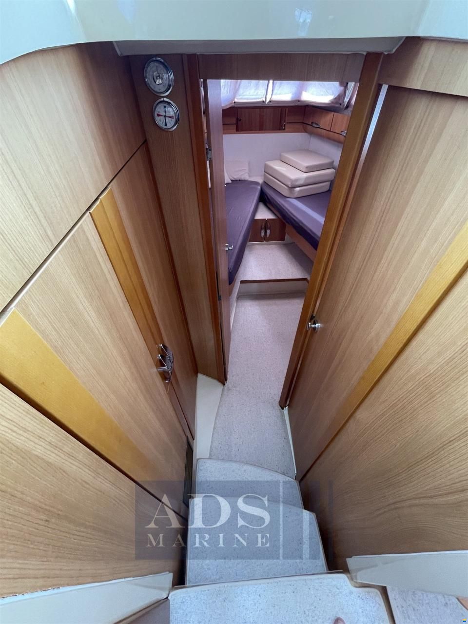 Greenline 33 - Volvo Penta D3-220