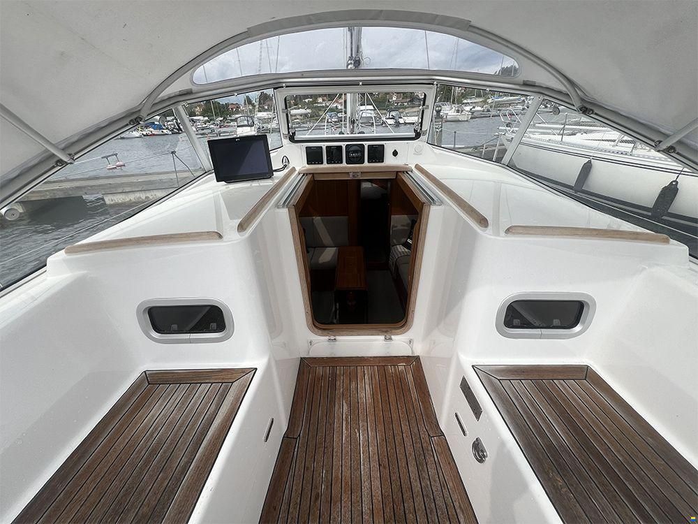 Hallberg-Rassy 340