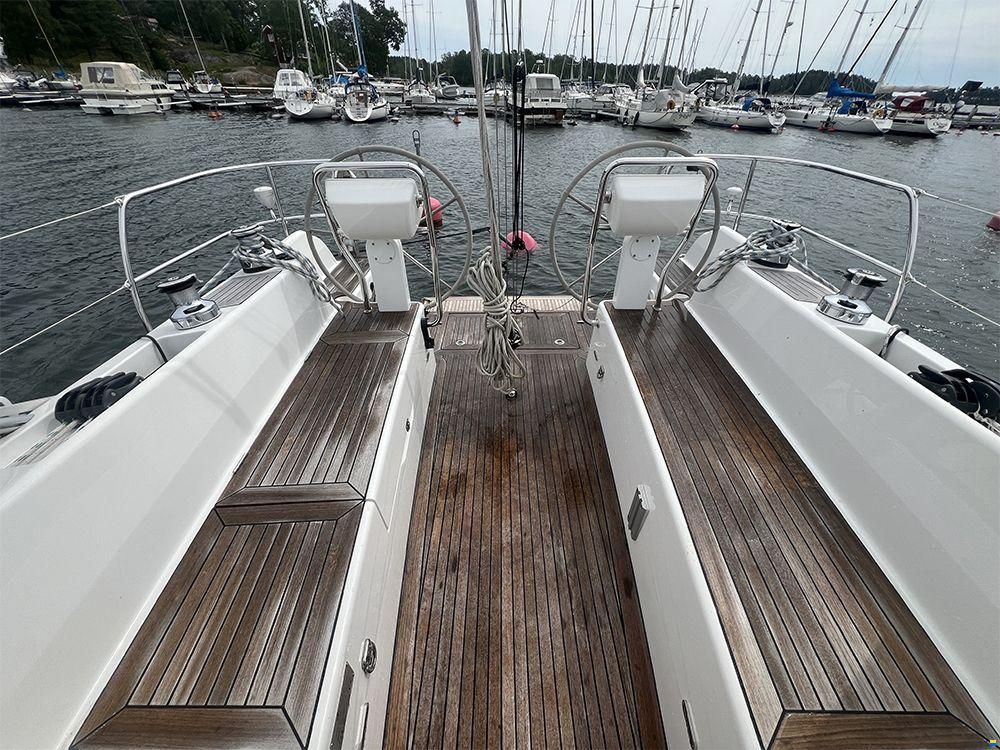 Hallberg-Rassy 340