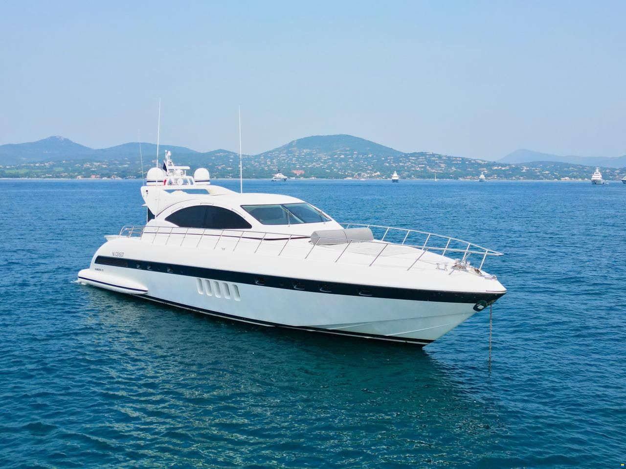 Mangusta 72