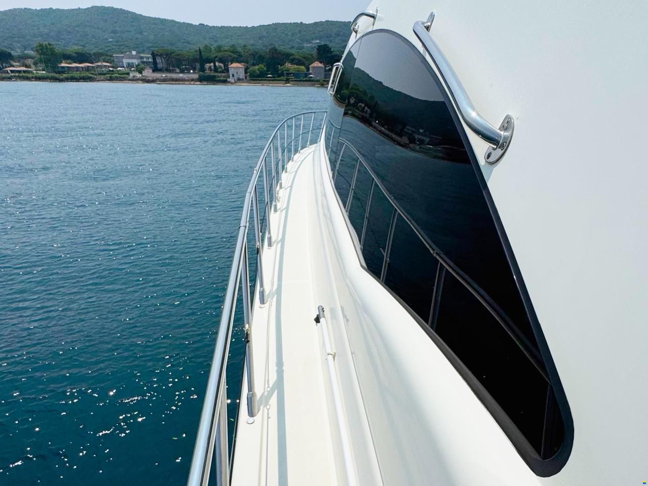 Mangusta 72